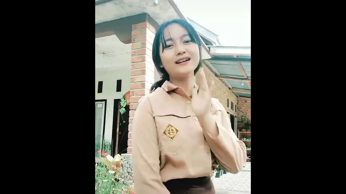 Yang Viral 2026 Smk Viral dari Epstein File Kamar Film Top 10 Most Viral Live Fyp Tiktok Videos for 2025 Viral Penjual